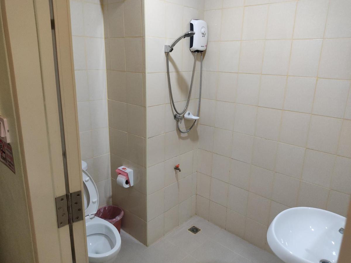 Hotel Ban Mae Boonthong à Lampang Extérieur photo